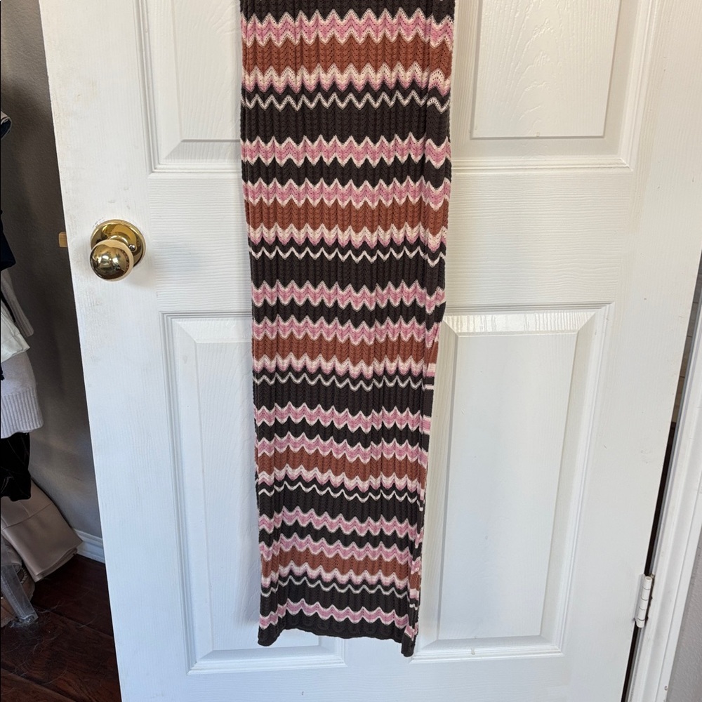 Heartloom Multicolor Zigzag Ruffle Tank - Picture 2 of 4